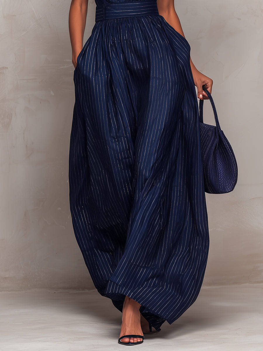 Anna | Mono azul oscuro a rayas con escote de gota y pantalón de pierna ancha
