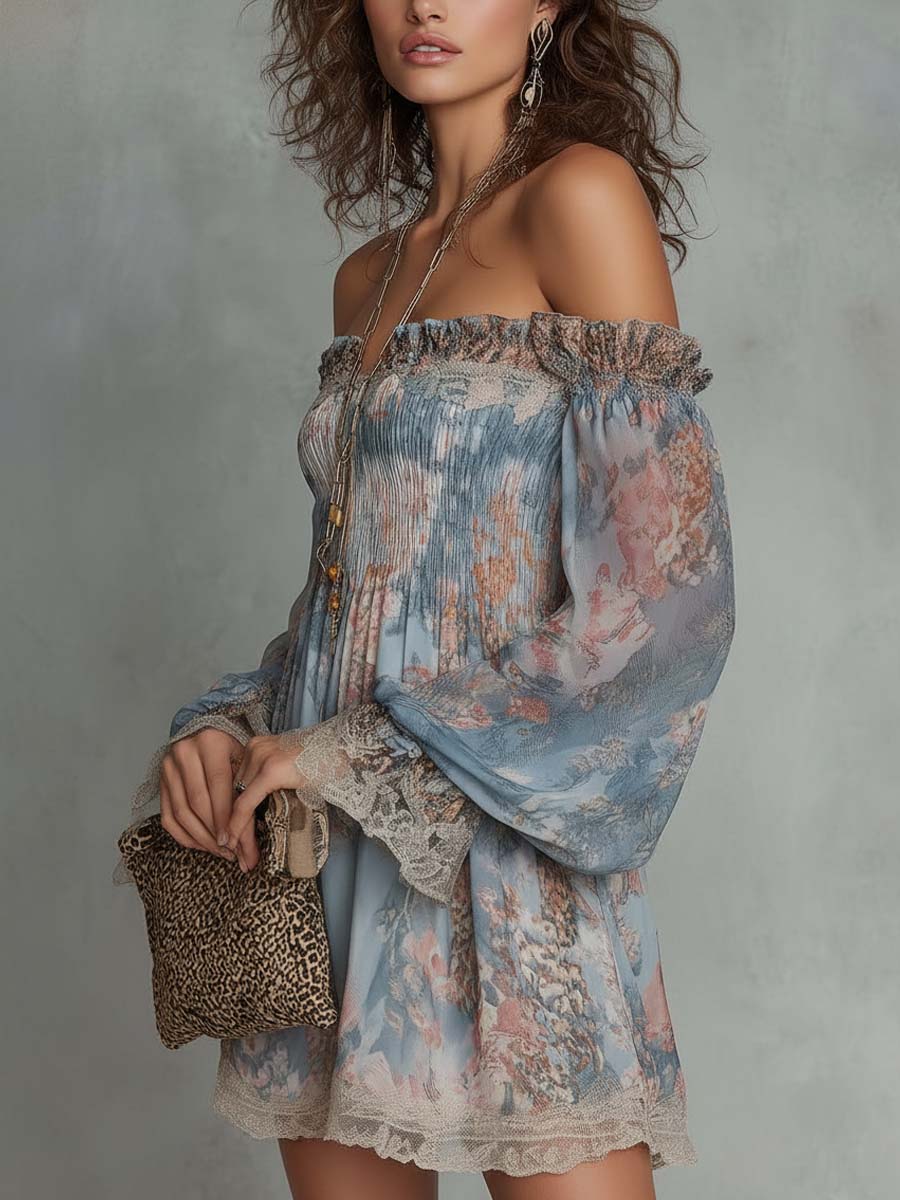 Assunta | Vestido mini de gasa fruncida con escote de hombros descubiertos y motivo floral romántico