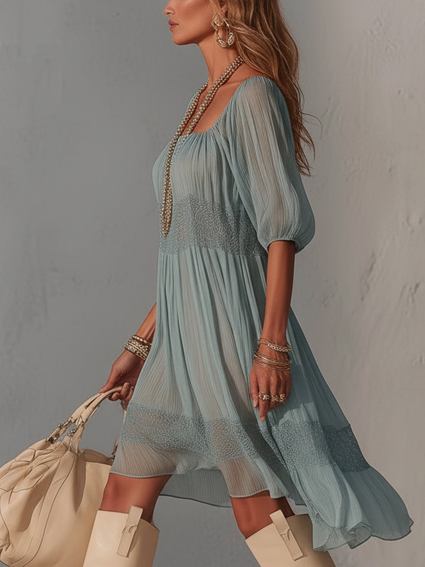 Lorena | Vestido midi azul de encaje plisado