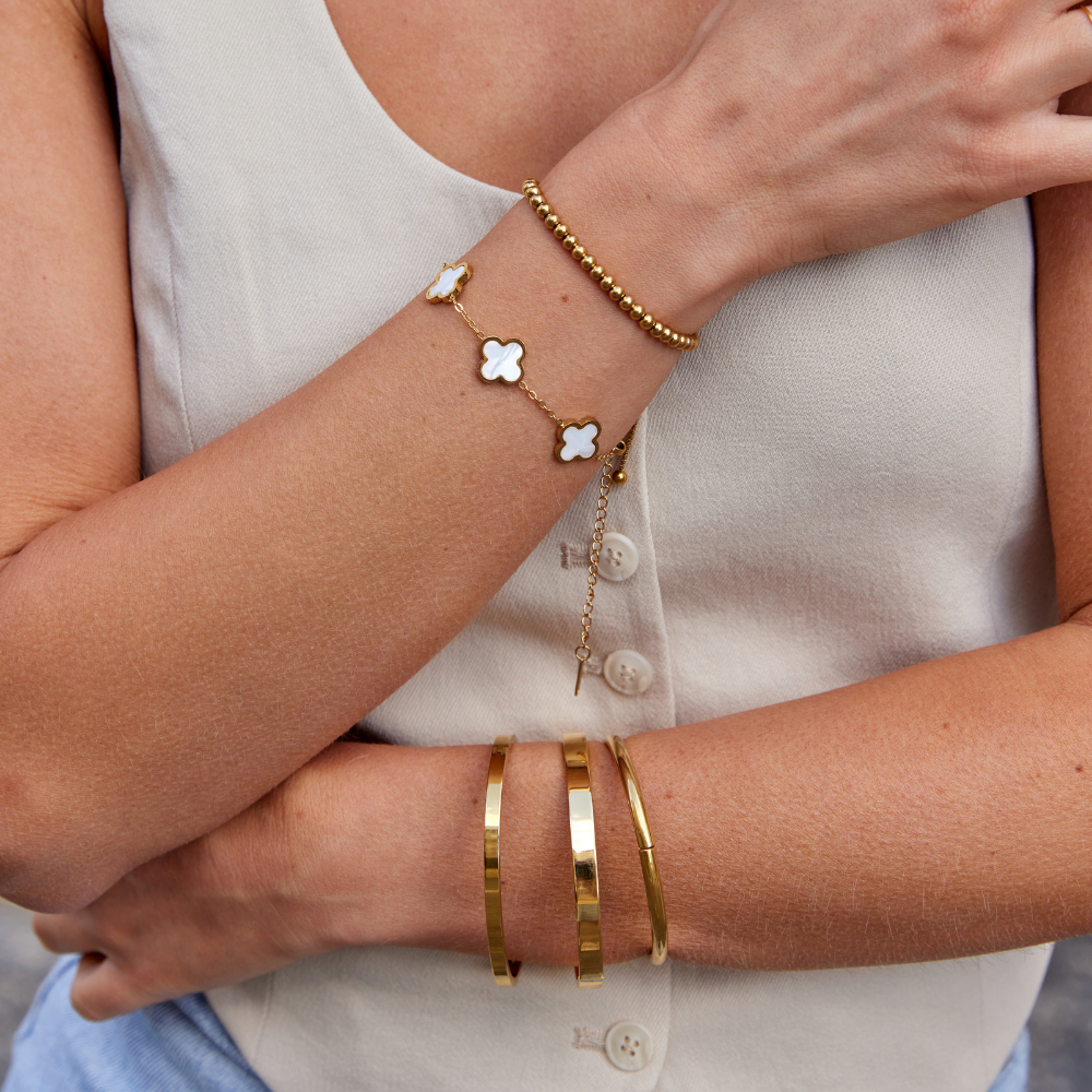 Lily | Brazalete de Oro de 18K
