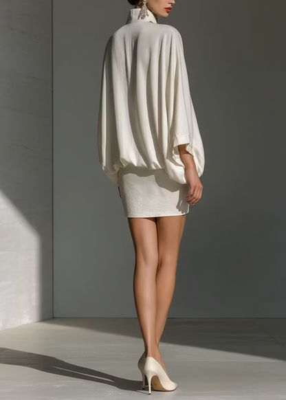 Conjunto de Minifalda Elegante con Escote en V, Blanco