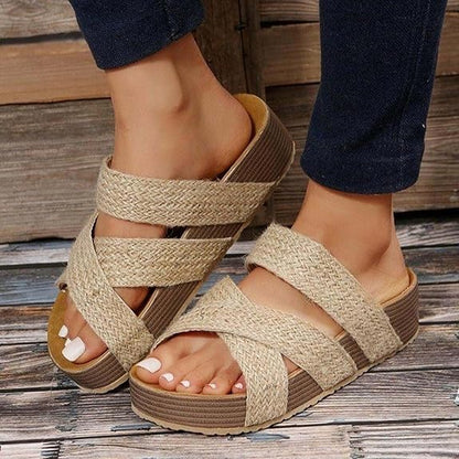 Sandalias Elegancia Trenzada