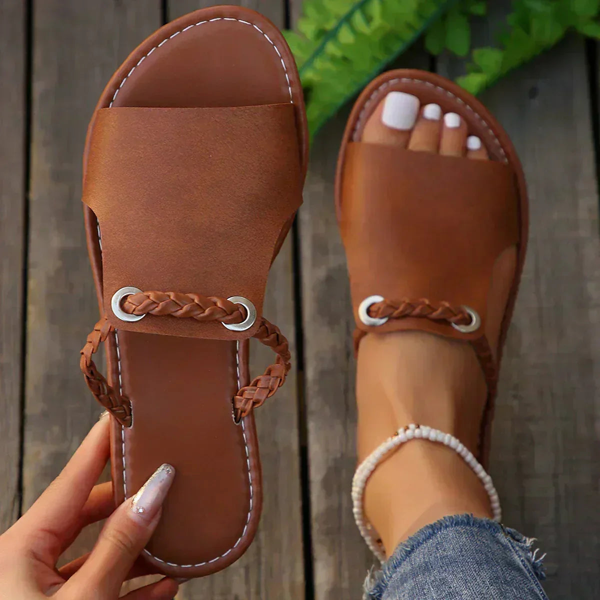 Sandalias trenzadas de calzar