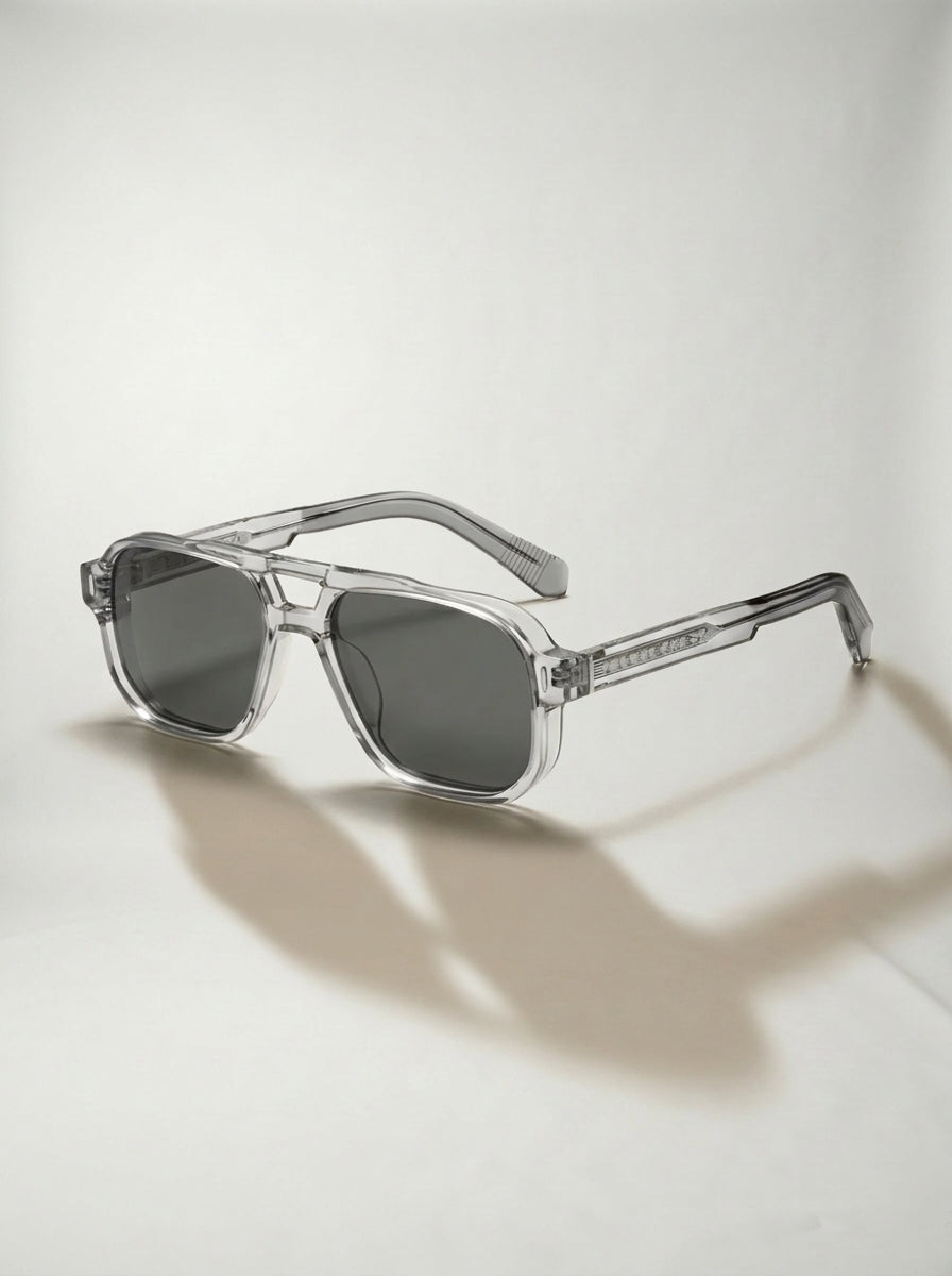 Vector | Gafas de Sol de Corte Audaz con Lentes Blackout