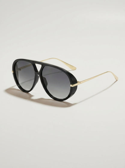 Sidney | Gafas de Sol Negras con Detalles Dorados