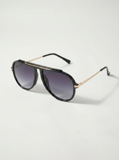 Selene | Gafas de Sol Elegantes con Detalles Metálicos