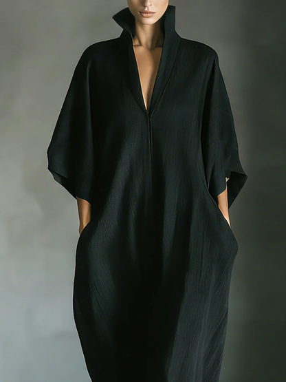 Alessandra | Vestido largo negro oversize minimalista con mangas kimono