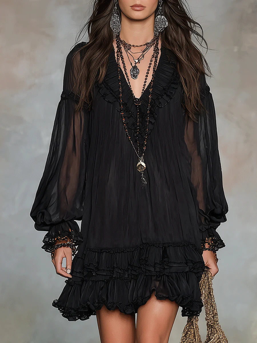 Dalia | Vestido corto negro de gasa con escote en V, mangas de farol y volantes