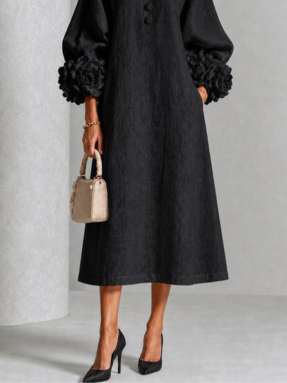 Vestido Midi Negro Floral con Botones y Mangas Florales Extravagantes