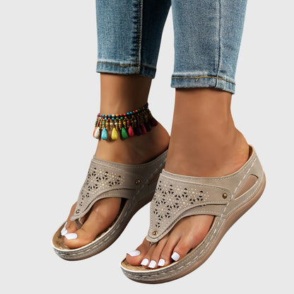 Anika | Sandalias de Dedo