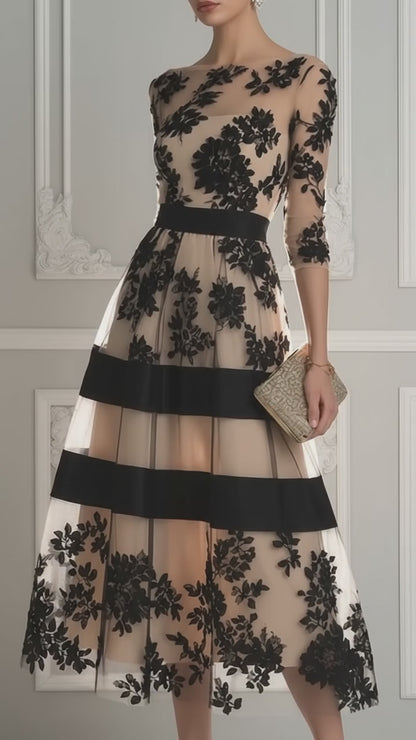Vestido Midi Línea Elegante en Encaje Negro