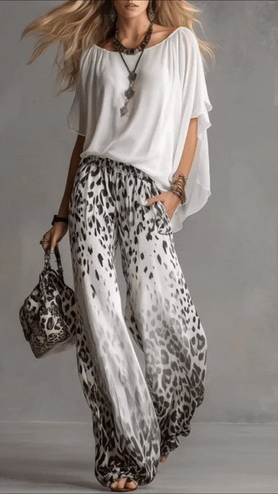 Fiorella | Conjunto Blusa Blanca y Pantalón Animal Print